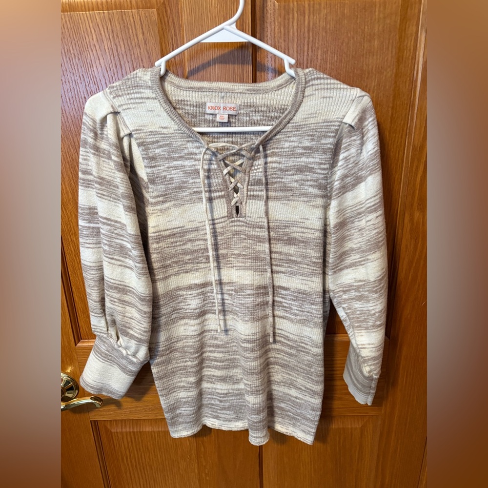 Knox Rose Cream and Gray Lace-Up Knit Top